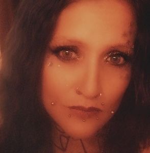 Meet your Posher, Alissia